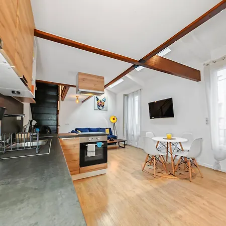 Loft Duplex à 2 min de Paris - Parking gratuit
